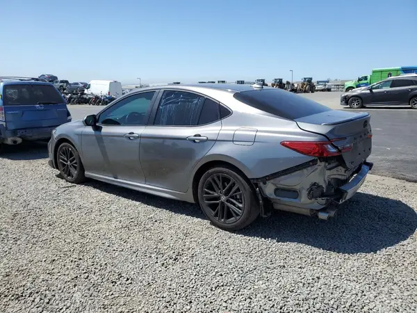 4T1DAACK2SU517728 2025 TOYOTA CAMRY - Image 2
