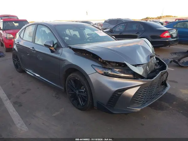 4T1DAACK2SU517793 2025 TOYOTA CAMRY - Image 1