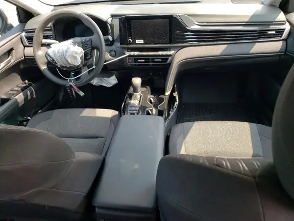 4T1DAACK2SU517938 2025 TOYOTA CAMRY - Image 8