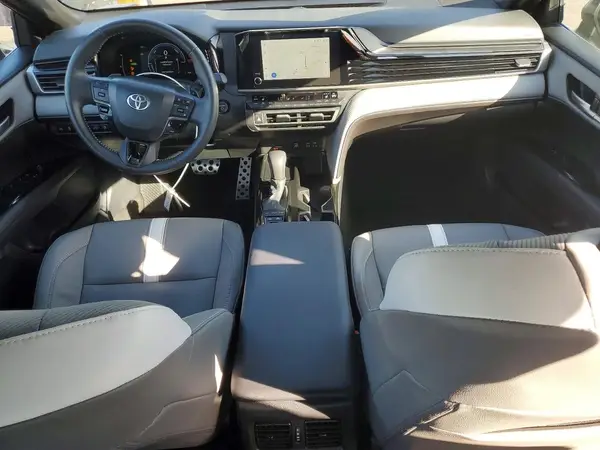 4T1DAACK2SU517986 2025 TOYOTA CAMRY - Image 8