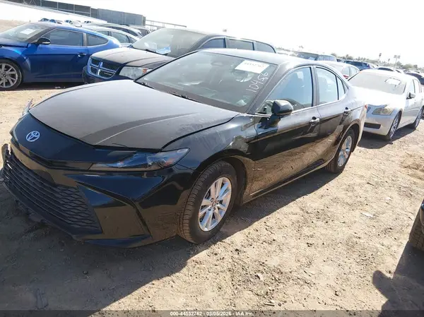 4T1DAACK2SU518412 2025 TOYOTA CAMRY - Image 2