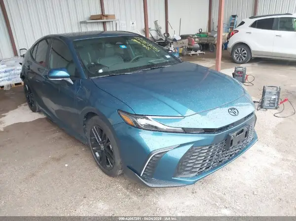4T1DAACK2SU520046 2025 TOYOTA CAMRY - Image 1