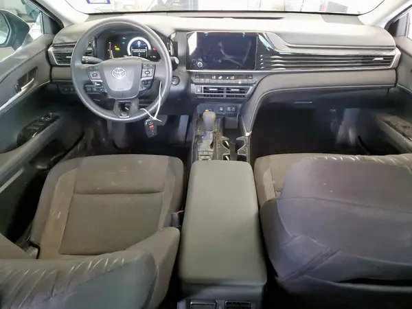 4T1DAACK2SU521200 2025 TOYOTA CAMRY - Image 8