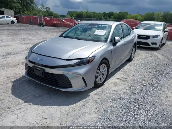 4T1DAACK2SU524159 2025 TOYOTA CAMRY - Image 2