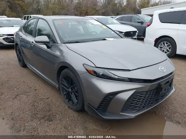 4T1DAACK2SU525392 2025 TOYOTA CAMRY - Image 1