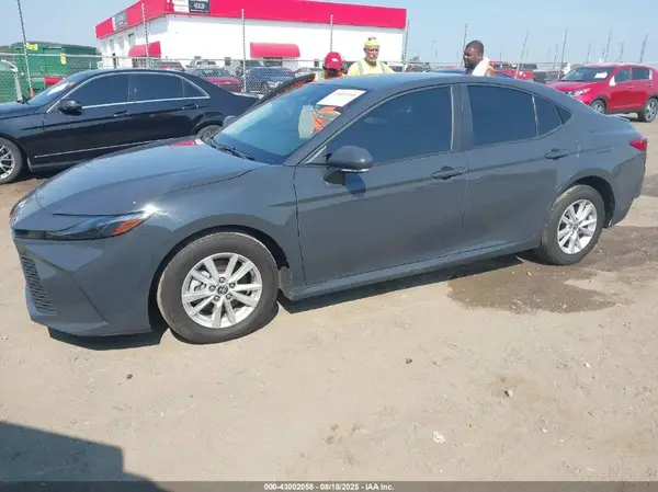4T1DAACK2SU525425 2025 TOYOTA CAMRY - Image 2