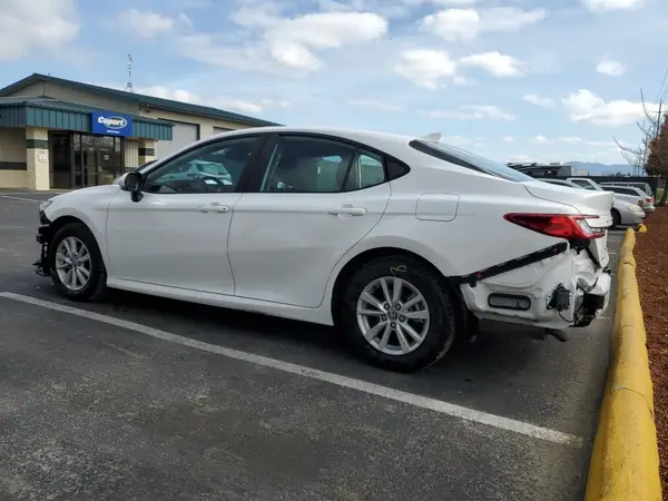 4T1DAACK2SU525585 2025 TOYOTA CAMRY - Image 2