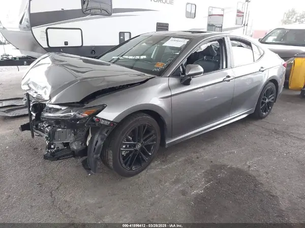 4T1DAACK2SU527028 2025 TOYOTA CAMRY - Image 2