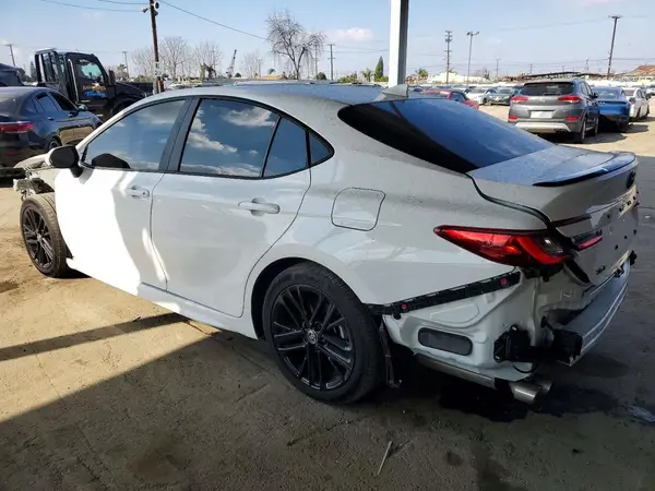 4T1DAACK2SU531385 2025 TOYOTA CAMRY - Image 2