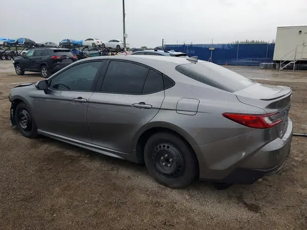 4T1DAACK2SU536229 2025 TOYOTA CAMRY - Image 2