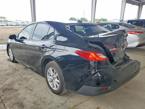 4T1DAACK2SU538644 2025 TOYOTA CAMRY - Image 2