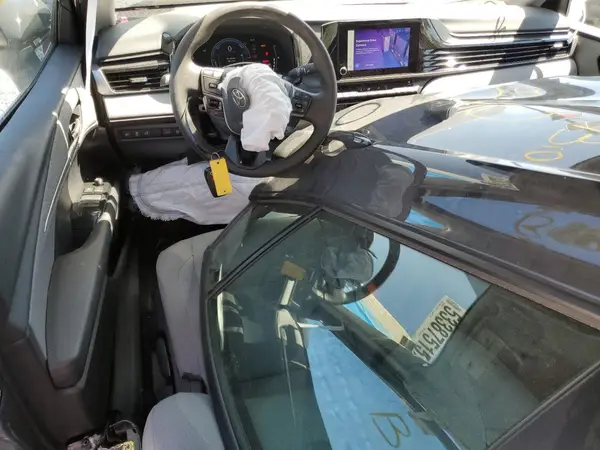 4T1DAACK2SU540006 2025 TOYOTA CAMRY - Image 8