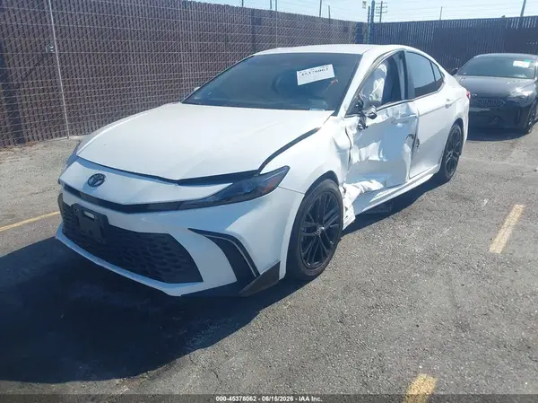 4T1DAACK2SU542225 2025 TOYOTA CAMRY - Image 2