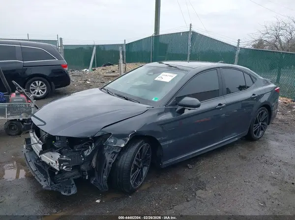 4T1DAACK2SU548218 2025 TOYOTA CAMRY - Image 2