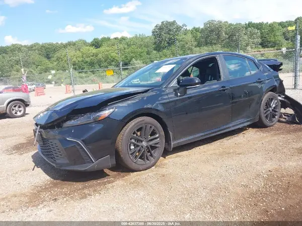 4T1DAACK2SU556254 2025 TOYOTA CAMRY - Image 2