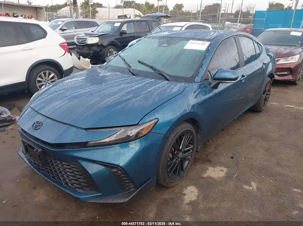 4T1DAACK2SU556898 2025 TOYOTA CAMRY - Image 2