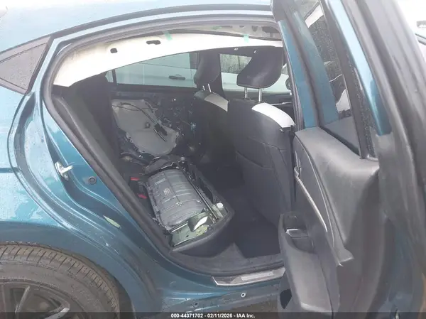 4T1DAACK2SU556898 2025 TOYOTA CAMRY - Image 8