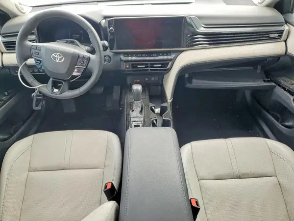 4T1DAACK2SU557582 2025 TOYOTA CAMRY - Image 8