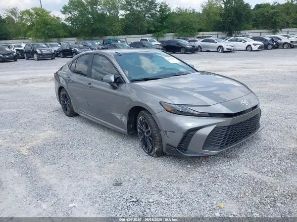 4T1DAACK2SU557758 2025 TOYOTA CAMRY - Image 1