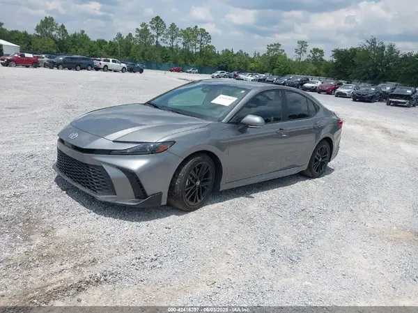 4T1DAACK2SU557758 2025 TOYOTA CAMRY - Image 2