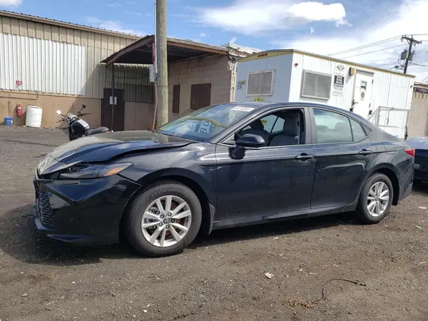 4T1DAACK2SU558635 2025 TOYOTA CAMRY - Image 1