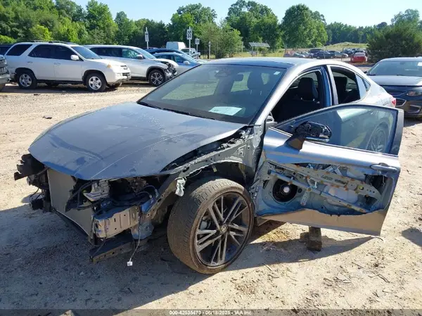 4T1DAACK2SU559185 2025 TOYOTA CAMRY - Image 2