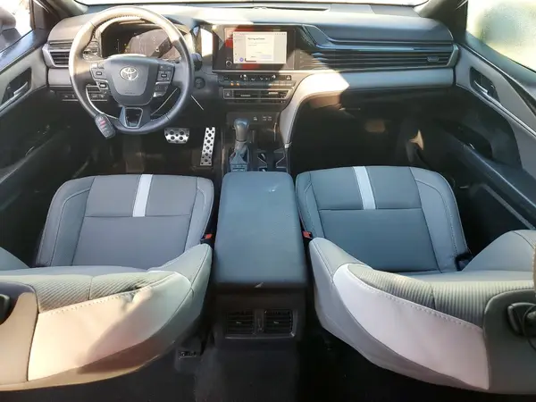4T1DAACK2SU559641 2025 TOYOTA CAMRY - Image 8