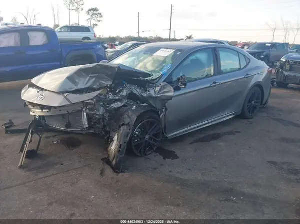 4T1DAACK2SU562247 2025 TOYOTA CAMRY - Image 2