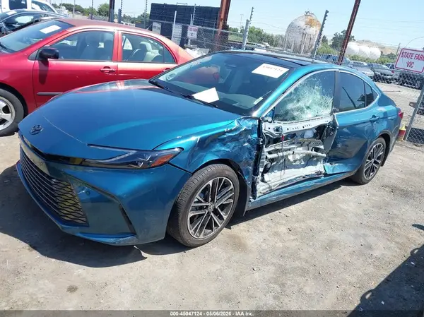 4T1DAACK2SU562829 2025 TOYOTA CAMRY - Image 2