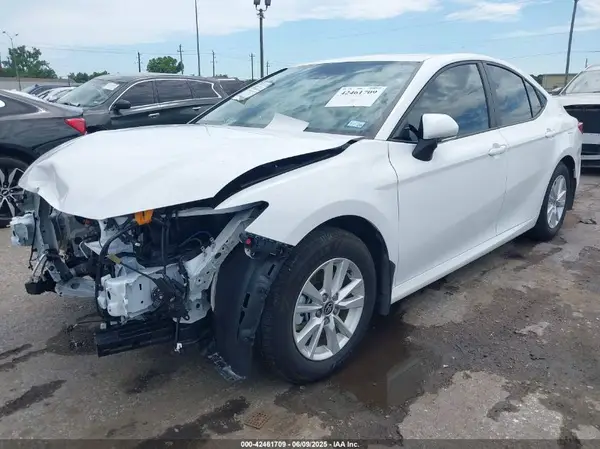 4T1DAACK2SU563608 2025 TOYOTA CAMRY - Image 2