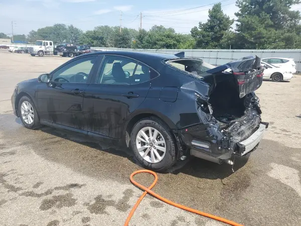 4T1DAACK2SU568761 2025 TOYOTA CAMRY - Image 2