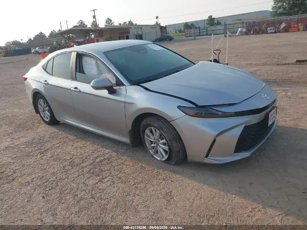 4T1DAACK2SU568985 2025 TOYOTA CAMRY - Image 1