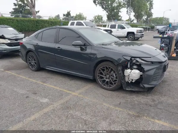 4T1DAACK2SU571398 2025 TOYOTA CAMRY - Image 1