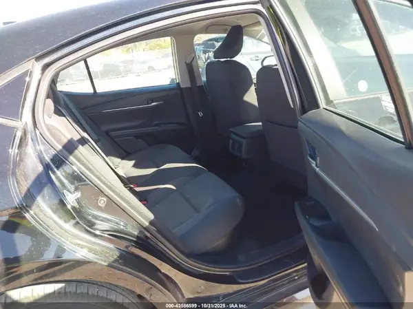 4T1DAACK2SU575712 2025 TOYOTA CAMRY - Image 8