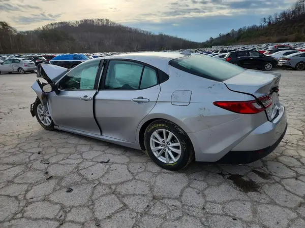 4T1DAACK2SU575807 2025 TOYOTA CAMRY - Image 2