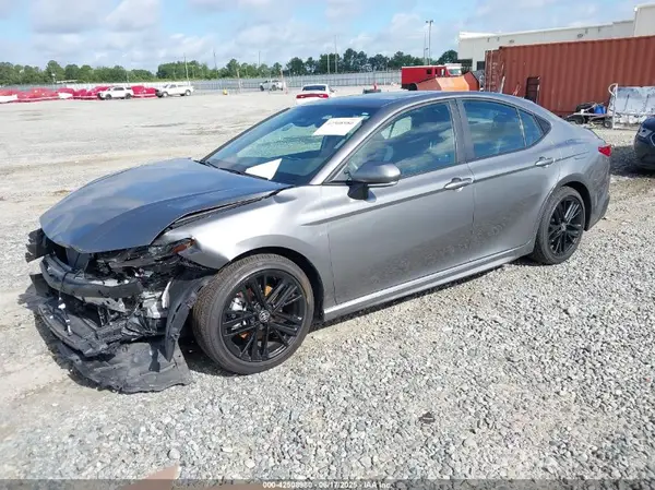 4T1DAACK2SU577301 2025 TOYOTA CAMRY - Image 2