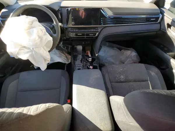 4T1DAACK2SU578352 2025 TOYOTA CAMRY - Image 8