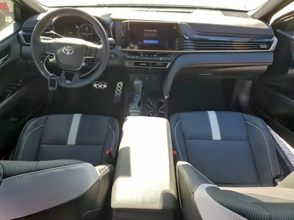 4T1DAACK2SU584961 2025 TOYOTA CAMRY - Image 8