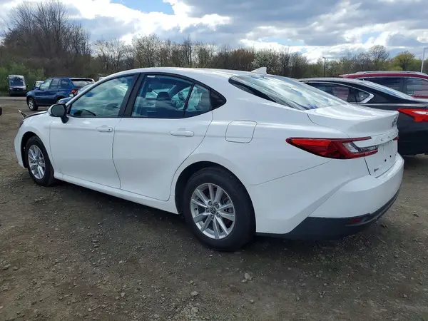 4T1DAACK2SU585205 2025 TOYOTA CAMRY - Image 2