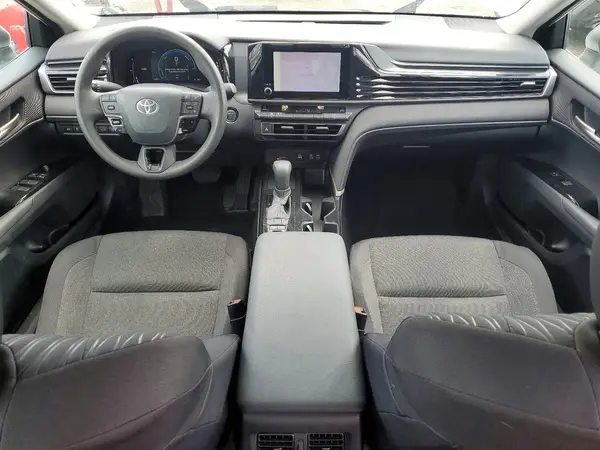 4T1DAACK2SU585205 2025 TOYOTA CAMRY - Image 8