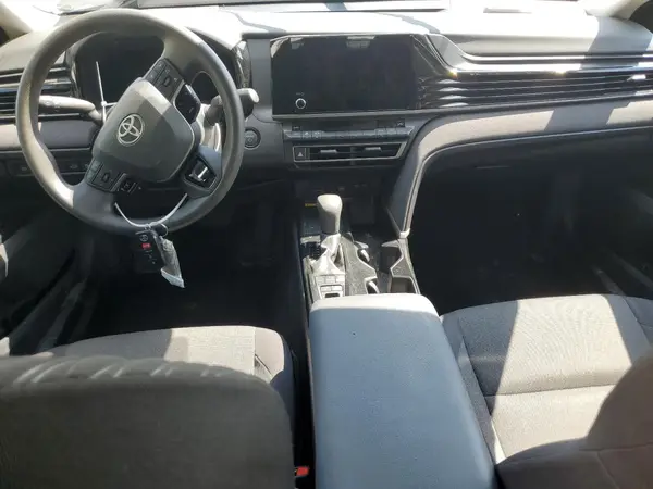 4T1DAACK2SU591117 2025 TOYOTA CAMRY - Image 8