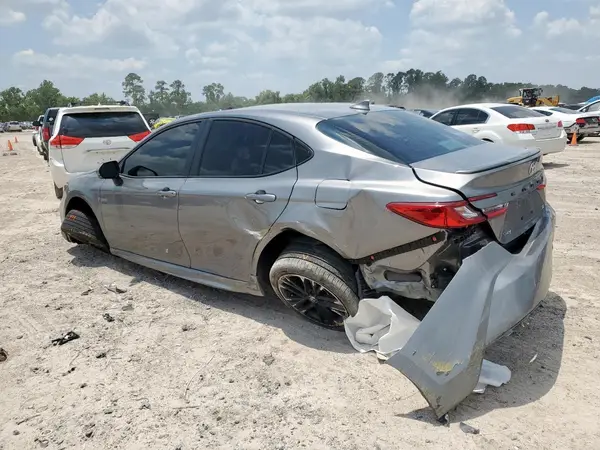 4T1DAACK2SU592395 2025 TOYOTA CAMRY - Image 2