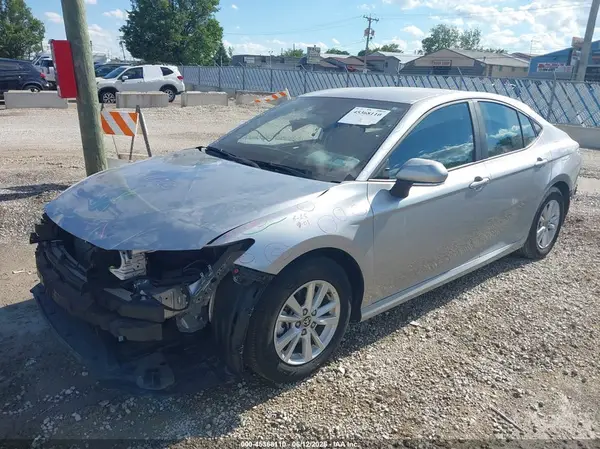 4T1DAACK2SU593658 2025 TOYOTA CAMRY - Image 2