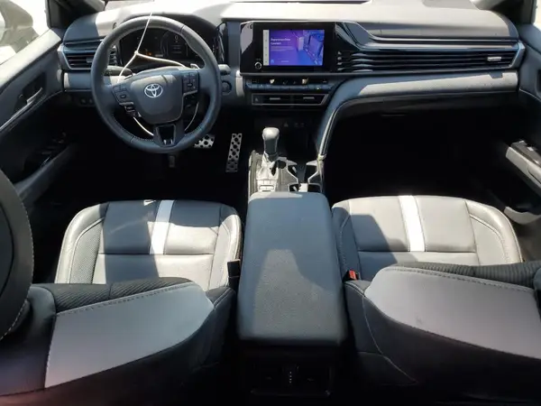 4T1DAACK2SU595085 2025 TOYOTA CAMRY - Image 8