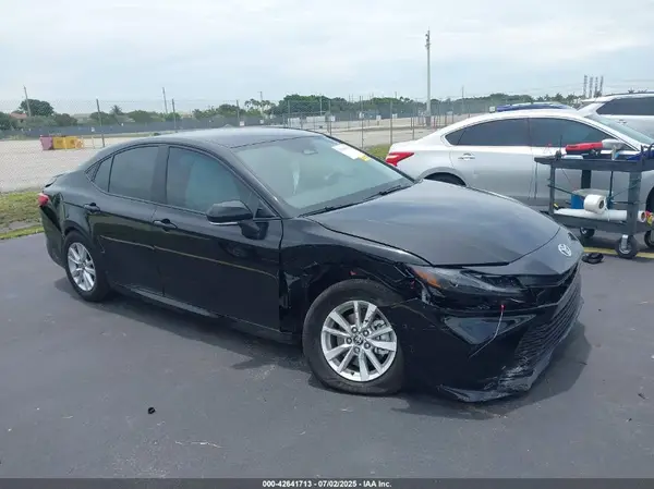 4T1DAACK2SU597189 2025 TOYOTA CAMRY - Image 1