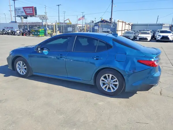 4T1DAACK2SU609390 2025 TOYOTA CAMRY - Image 2