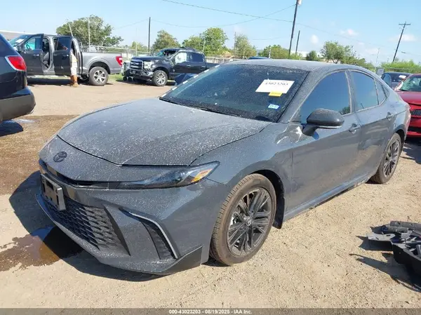 4T1DAACK2SU609633 2025 TOYOTA CAMRY - Image 2