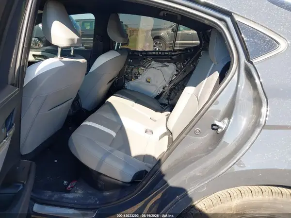 4T1DAACK2SU609633 2025 TOYOTA CAMRY - Image 8