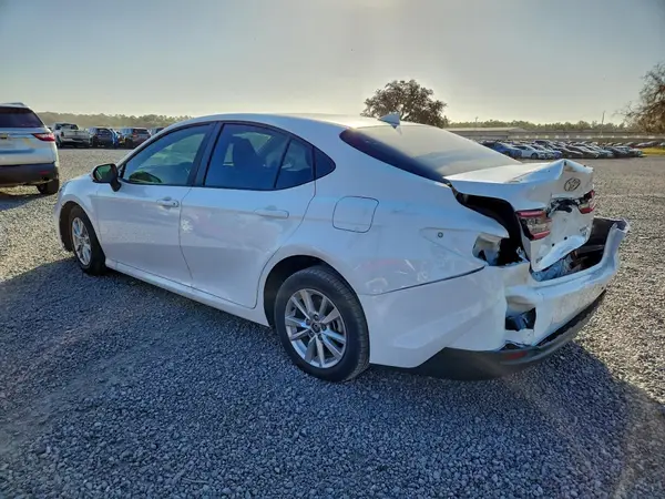 4T1DAACK2SU609809 2025 TOYOTA CAMRY - Image 2