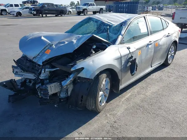 4T1DAACK2SU611303 2025 TOYOTA CAMRY - Image 2